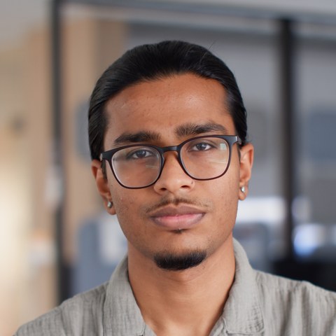 Somangsu Mukherjee, AI trainer, automation and web specialist